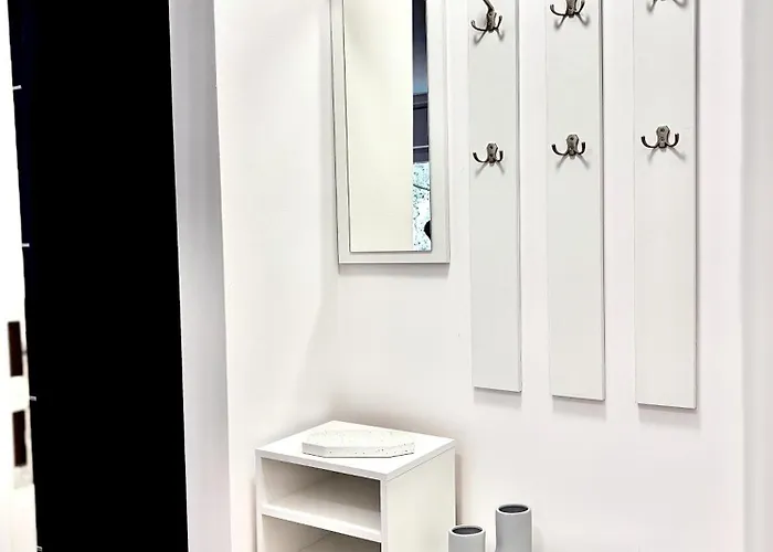 Obok Metra! Cinemawola Apartment *