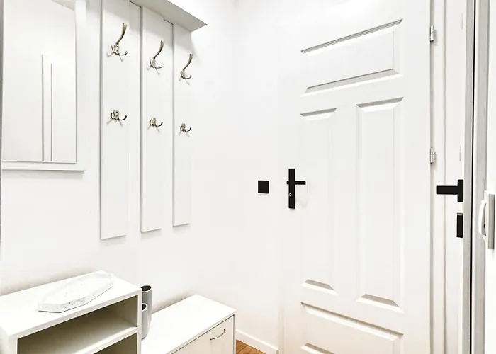 Obok Metra! Cinemawola * Warsaw